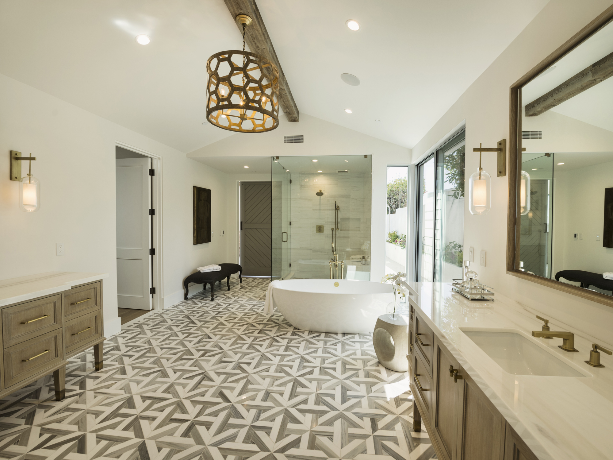 Let’s Talk Numbers: How Much Should I Budget for Interior Design?